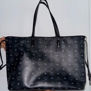 MCM Liz Large Reversible Shopper Tote Bag